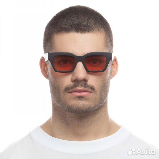 Очки Le Specs last straw