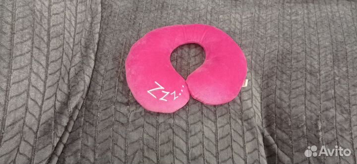 Подушка дорожная