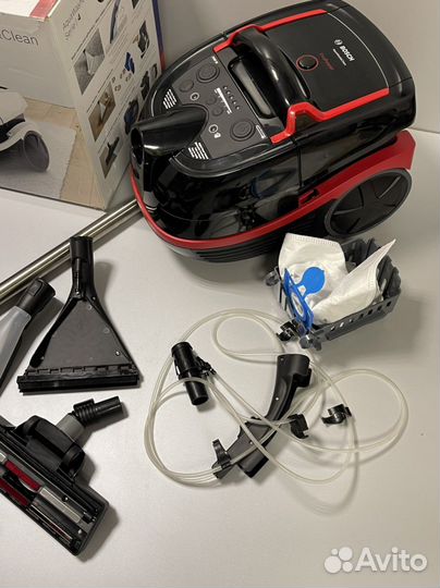 Моющий пылесос Bosch BWD421POW