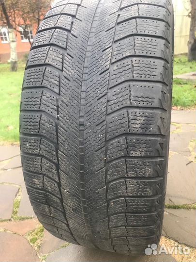 Michelin Latitude X-Ice XI2 235/45 R17 97T