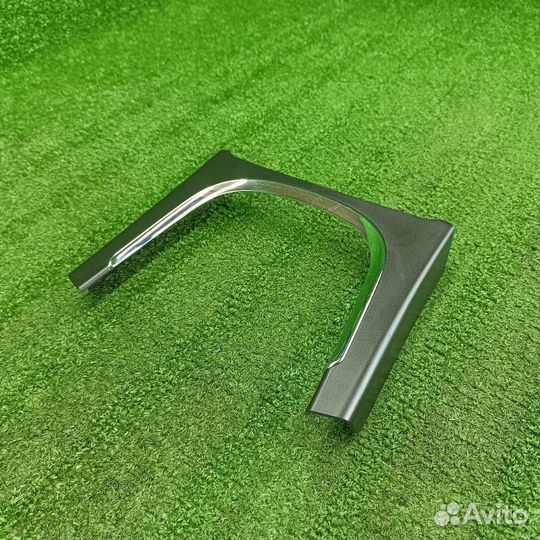 Декоративная накладка центральной консоли