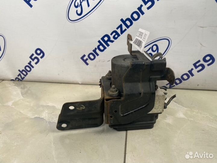 Блок ABS Hyundai Santa Fe CM 2.2 (D4HB) 2010