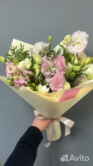 Живые цветы букеты