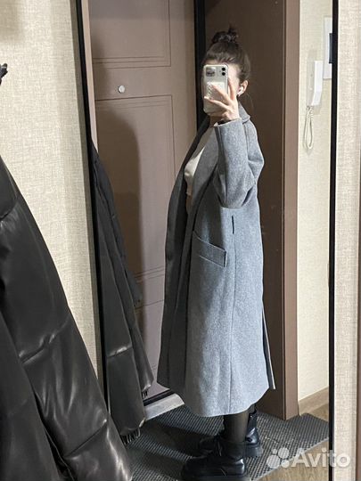 Пальто женское серое