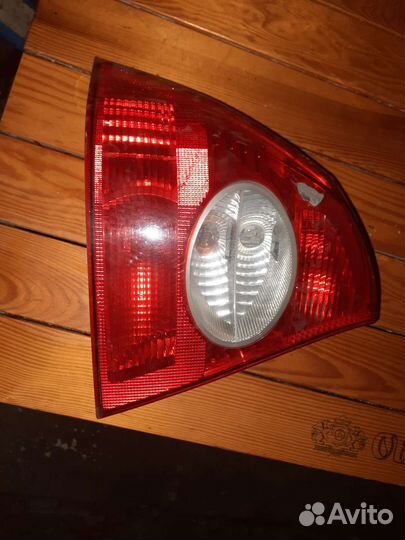 Задний фонарь