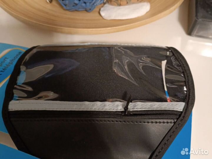 Чехол наручный для телефона новый