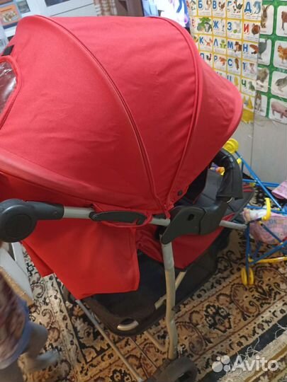 Прогулочная коляска трость