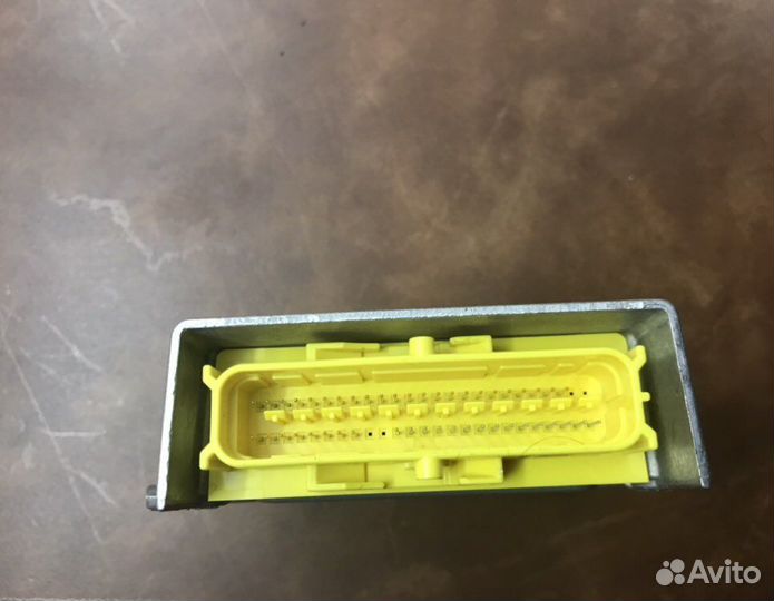 Блок управления аэрбаг VW Polo