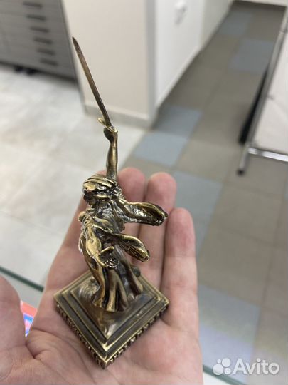 Статуэтка Родина мать Цельнометаллическая бронза