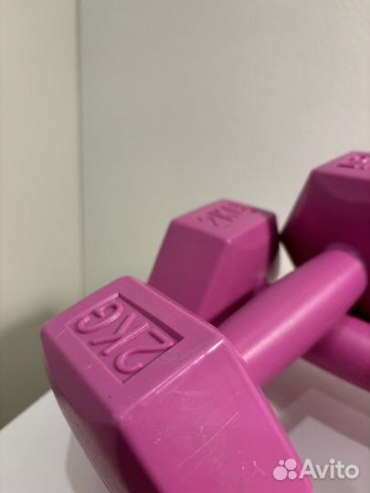 Гантели по 2 кг