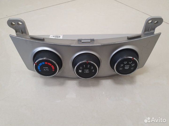 Блок управления отопителем Hyundai Elantra HD G4FC