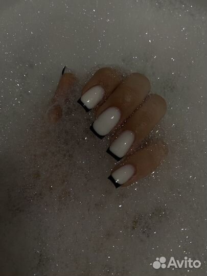 Наращивание, укрепление, коррекция ногтей