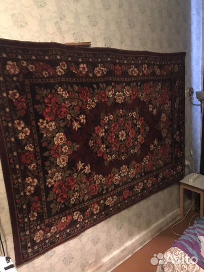 Ковер шерстяной