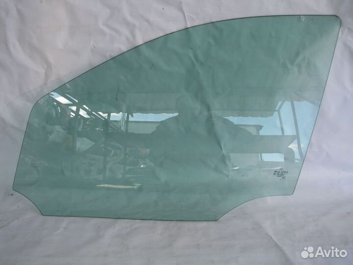 Mercedes W164 Стекло двери переднее левое 2005+
