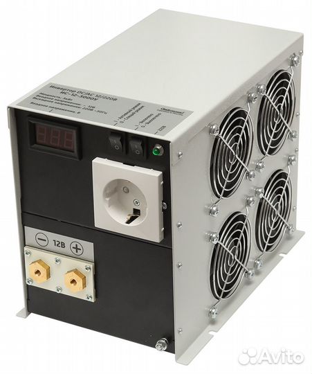 Инвертор ис-12-3000У 12-220V 3kWt