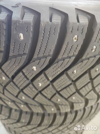 Goodyear Ultra Grip Ice Arctic 2 235/45 R18