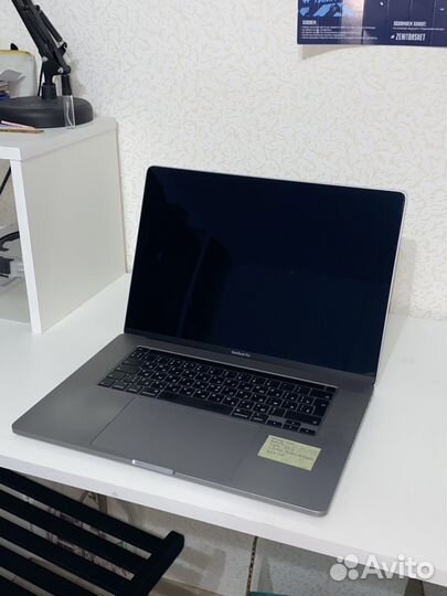 MacBook Pro 16 i7/16Gb/512Gb