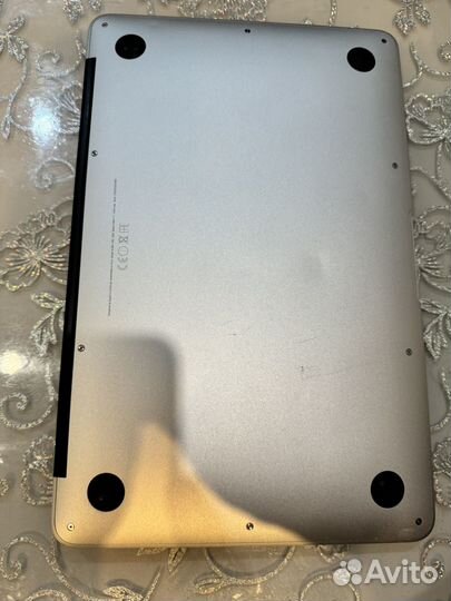 Apple macbook air 11-inch 2015