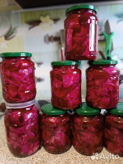 Капуста,компот, соленья,арбуз