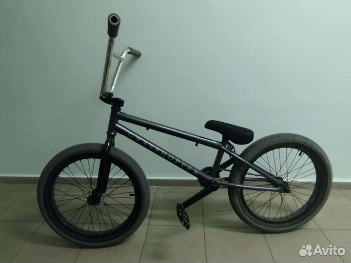 Трюковой велосипед BMX