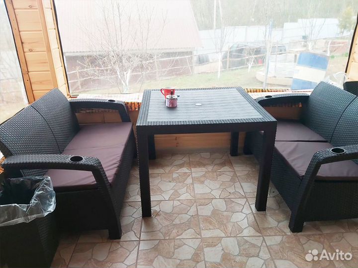 Садовая мебель из ротанга - двухместный диван