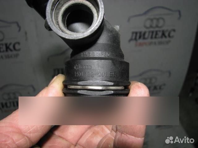 Фланец / тройник VW Golf VI 2009-2012