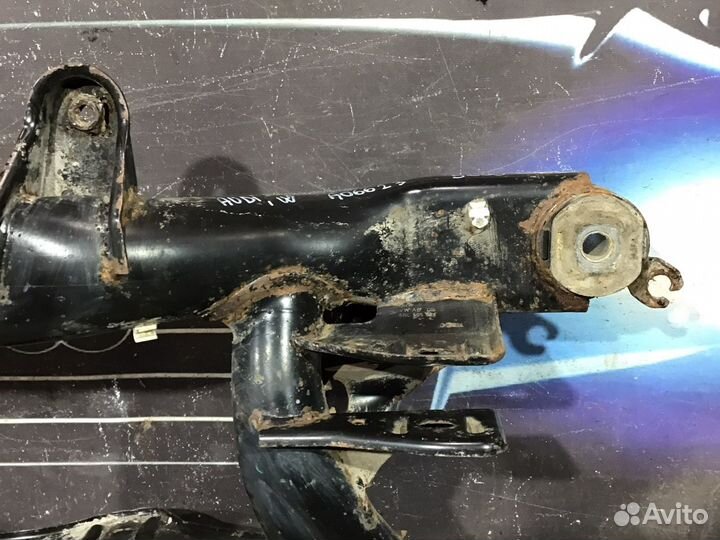 Подрамник задний Audi Volkswagen