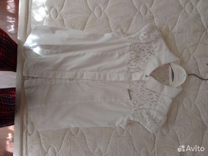 Блузка для девочки в отличном состоянии