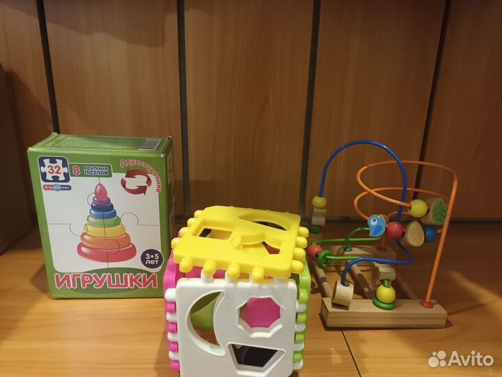 Развивающие игрушки