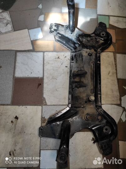 Балка подмоторная Лада Веста