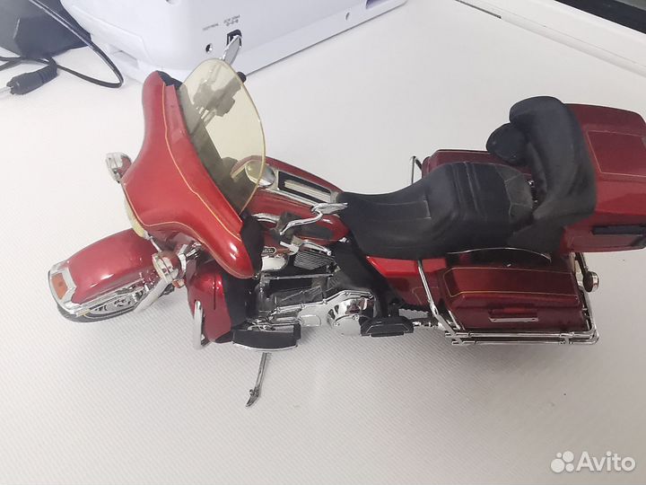 Модель мотоцикла harley davidson масштаб 1:12