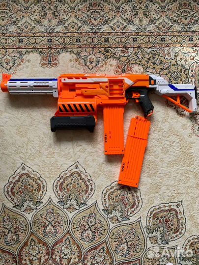 Бластер nerf