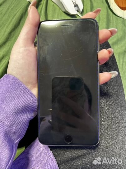 iPhone 8 Plus, 64 ГБ