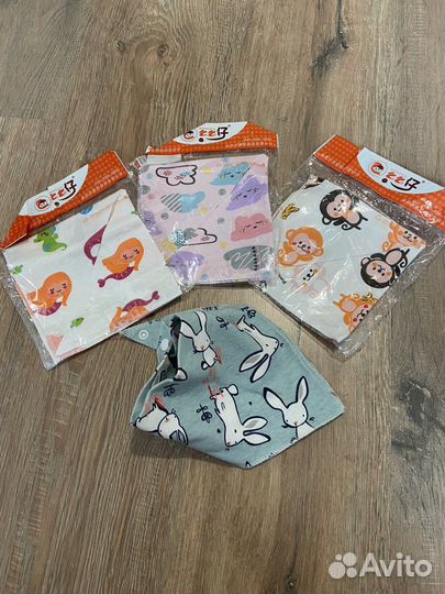 Слюнявчики новые