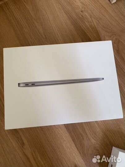 Коробки от техники apple