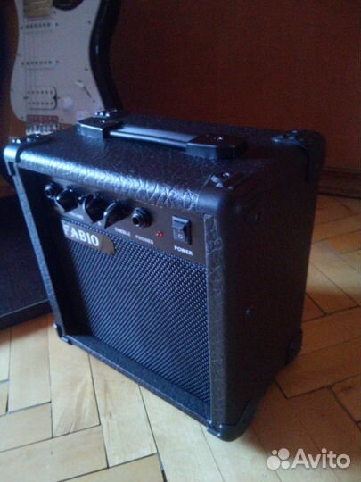 Комбик для гитары fabio g10