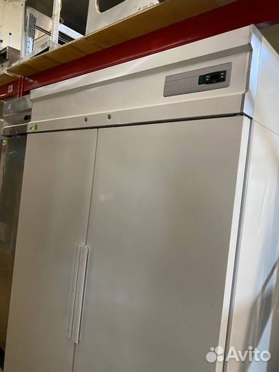 Морозильный шкаф