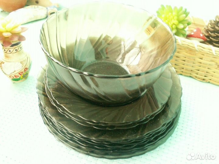 Набор тарелок + салатник