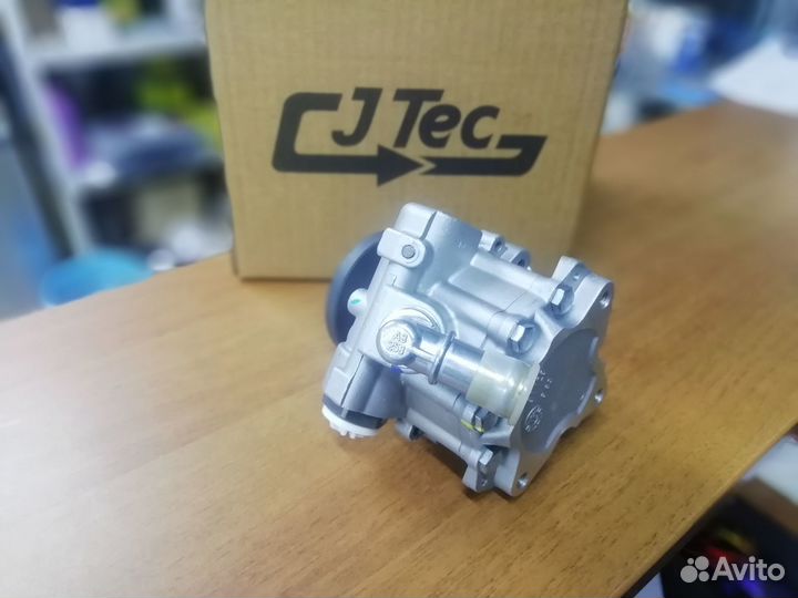 Насос гура bmw E60 E61 E63 E64 Новый В наличии