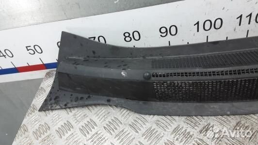 Накладка декоративная (жабо, дождевик) opel zafira