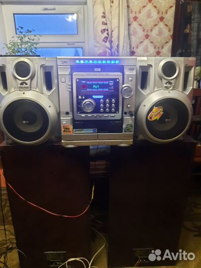 Музыкальный центр lg