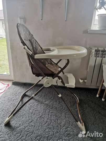 Стульчик для кормления
