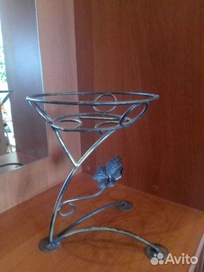 Подставка для цветов