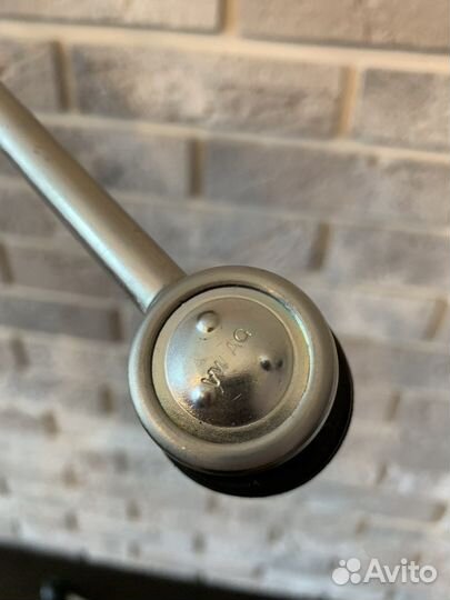 Стойка стабилизатора vag 5q0411315a оригинал