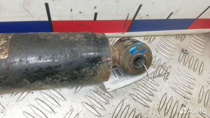 Амортизатор задний jeep grand cherokee WJ 1999 200
