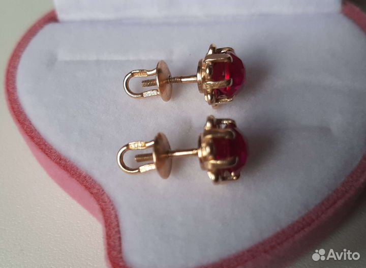 Серьги золото 583 СССР корунд