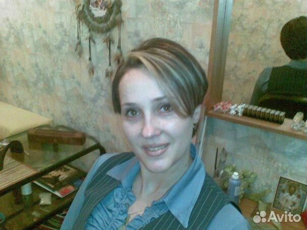 Опытный парикмахер и визажист.Макияж