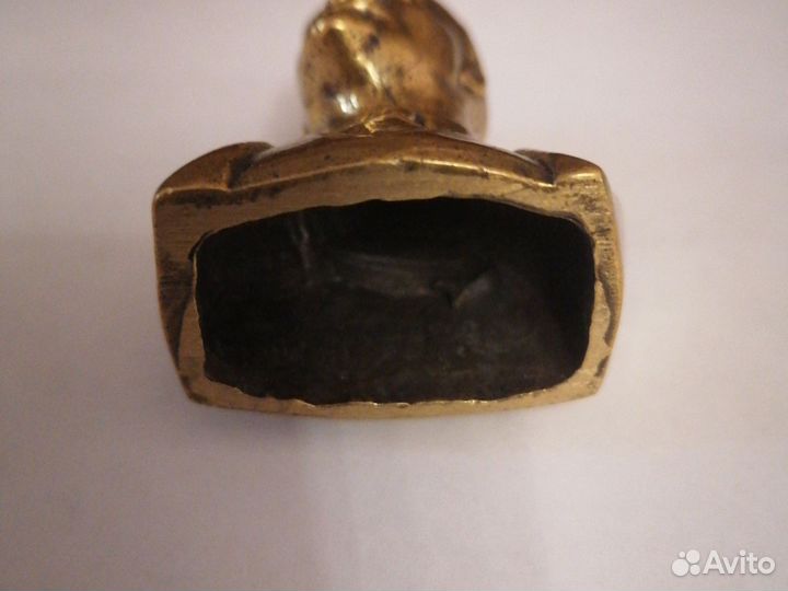 Бюст Ленина