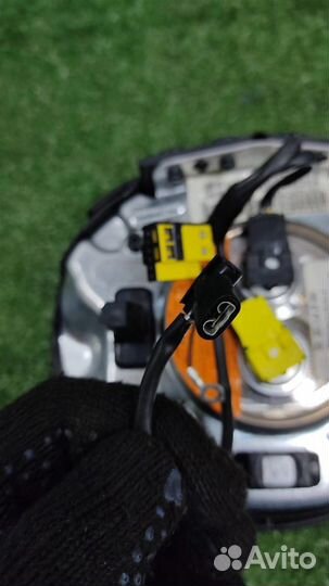 Подушка безопасности в руль BMW X3 (E83) 2004