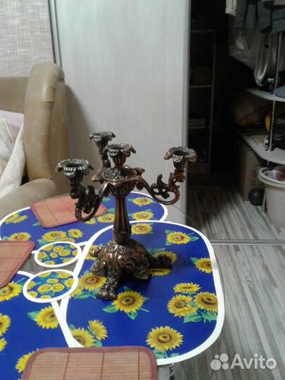 Подсвечник